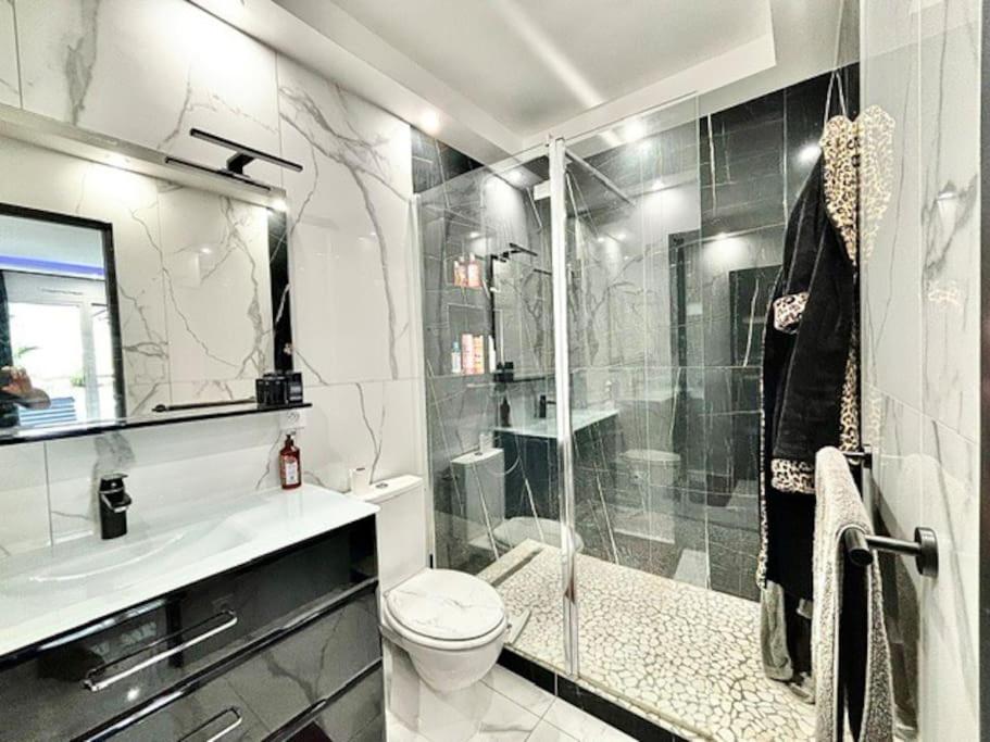 Appartement Gray D'albion -2a8- 1 Cannes